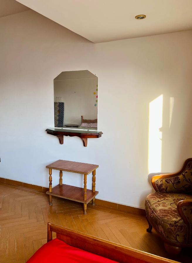 Apartment Sunny Peaceful At The Center Of Cairo
