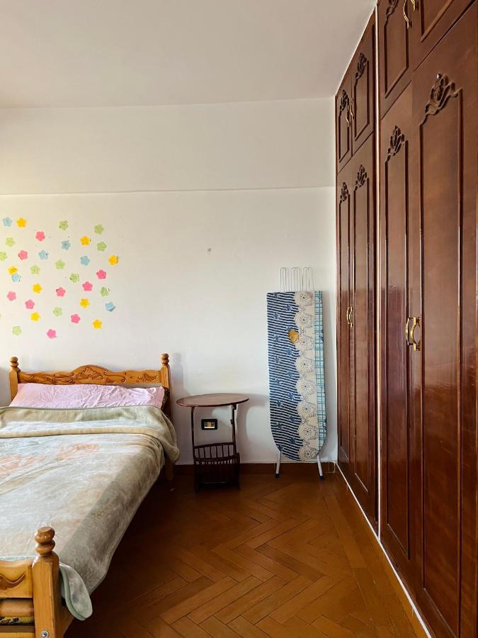 Sunny Peaceful At The Center Of Apartment *