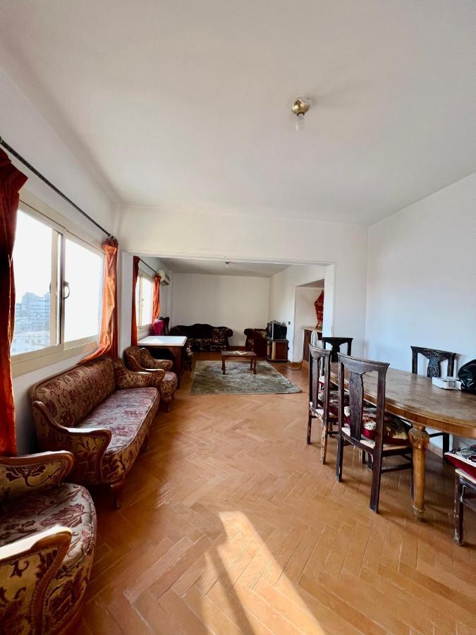 Sunny Peaceful At The Center Of Apartment *